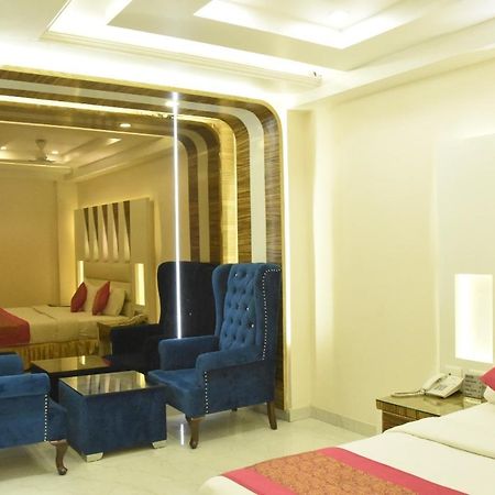 Aman Continental - 2Mins From Railway Station And 5 Mins From Metro Hotel New Delhi Ngoại thất bức ảnh