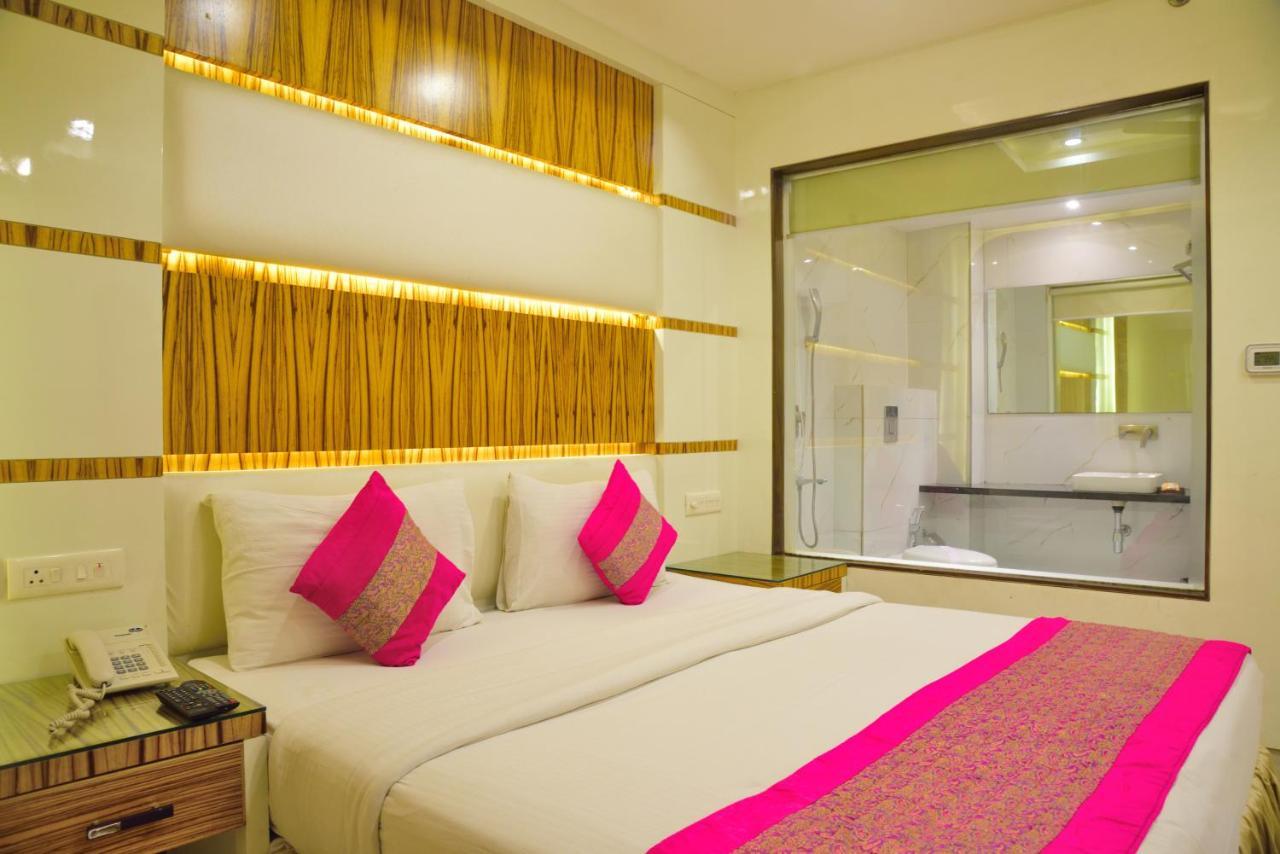 Aman Continental - 2Mins From Railway Station And 5 Mins From Metro Hotel New Delhi Ngoại thất bức ảnh