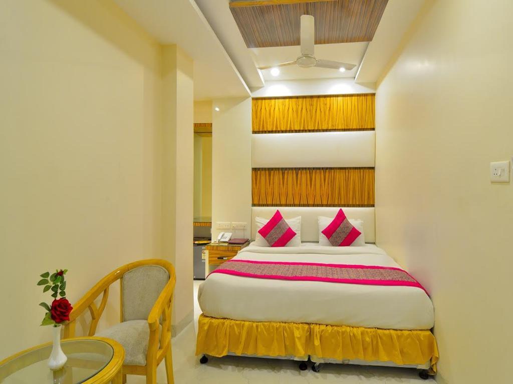 Aman Continental - 2Mins From Railway Station And 5 Mins From Metro Hotel New Delhi Ngoại thất bức ảnh